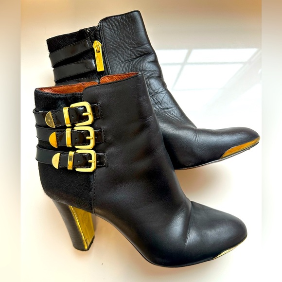 Louise et Cie - Black leather and Fur high heels boots- size 38.5 EU= 8US - Picture 1 of 4